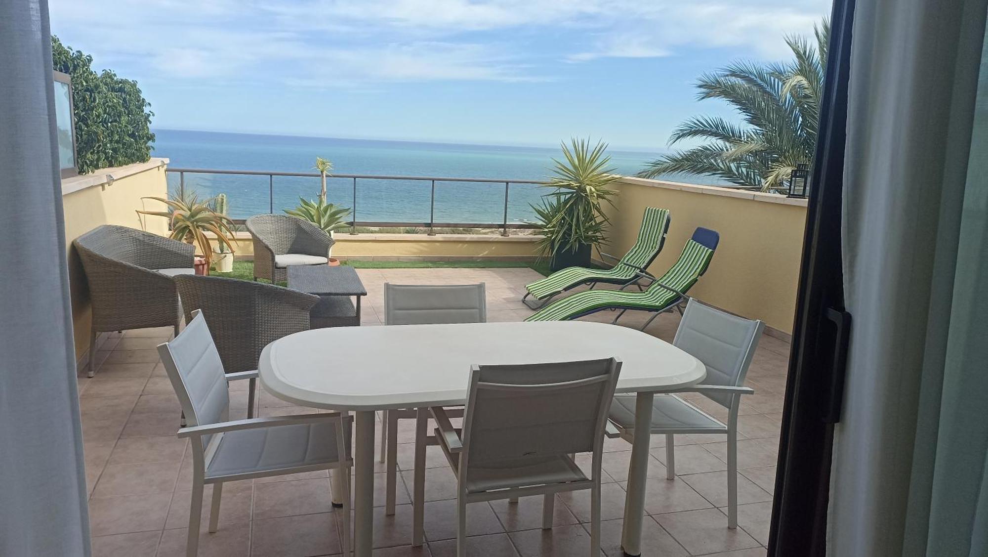 Bungalow En Primera Linea Del Mar Arenales del Sol Exterior foto